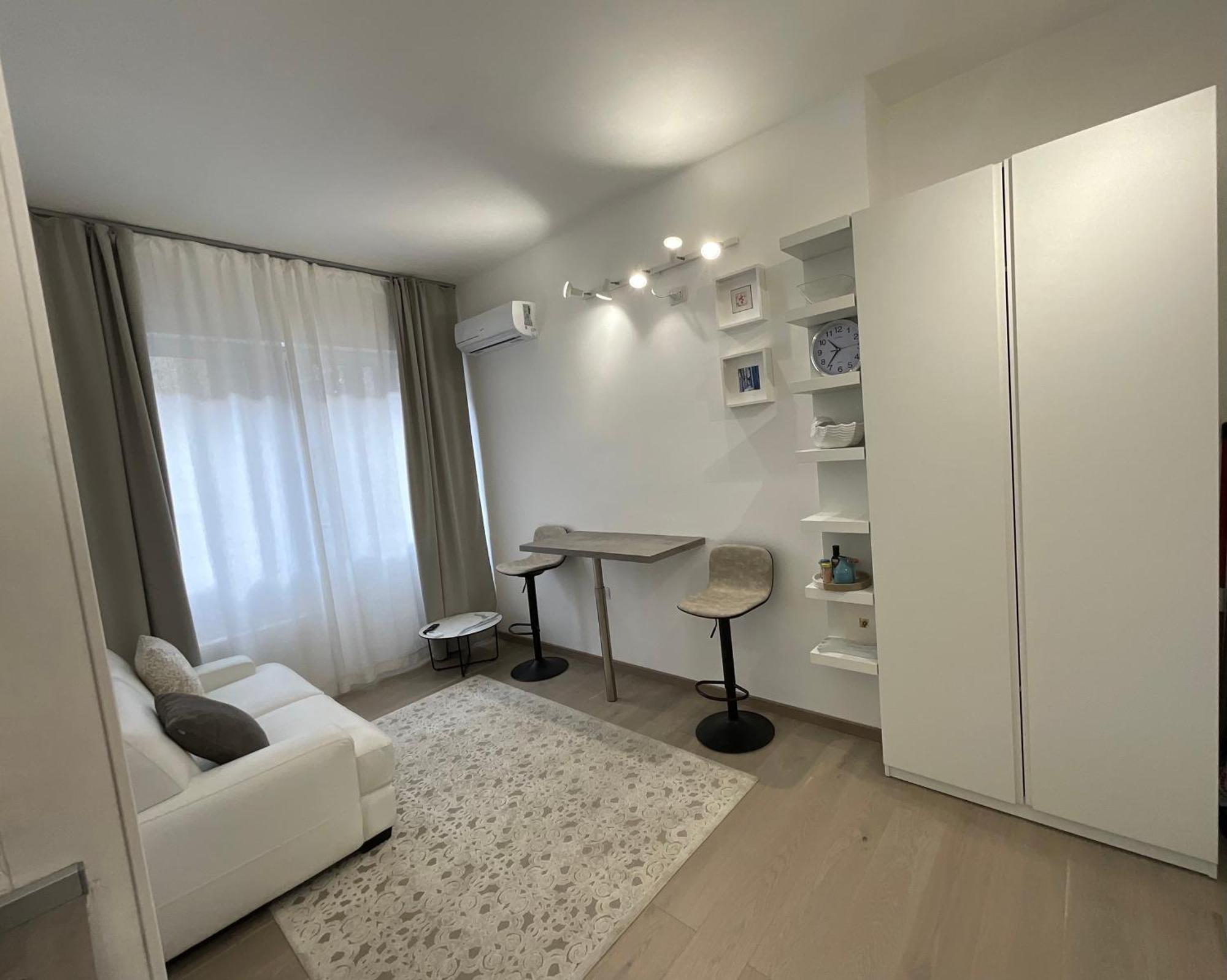 Apartamento Bilocale San Giovanni Design Apartament Roma Exterior foto